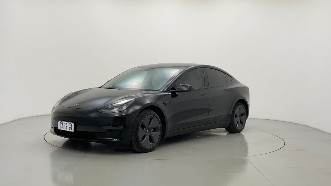 Left Front Diagonal (45- Degree) View