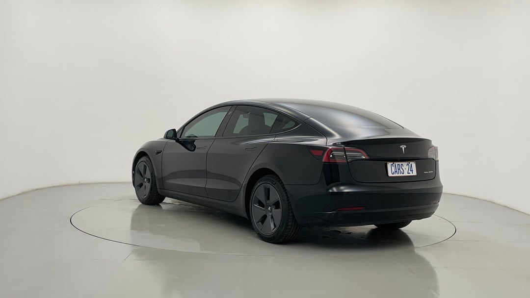 Left Back Diagonal (45- Degree) View