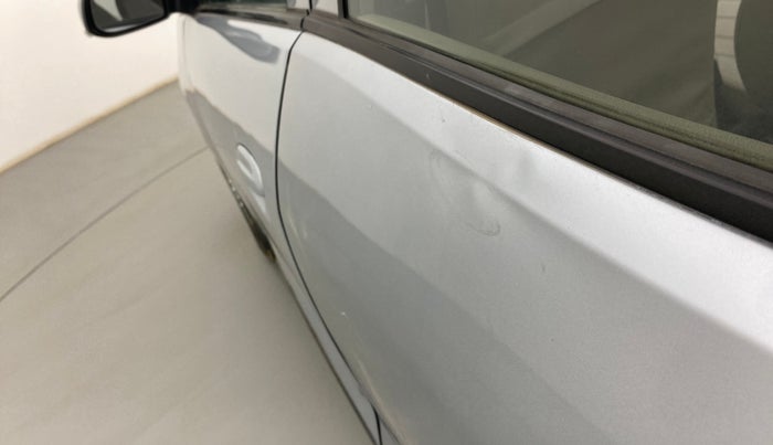 2018 Hyundai NEW SANTRO SPORTZ MT, Petrol, Manual, 1,04,192 km, Rear left door - Slightly dented
