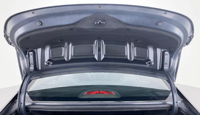 2018 Hyundai Verna 1.6 SX VTVT, Petrol, Manual, 18,716 km, Boot Door Open