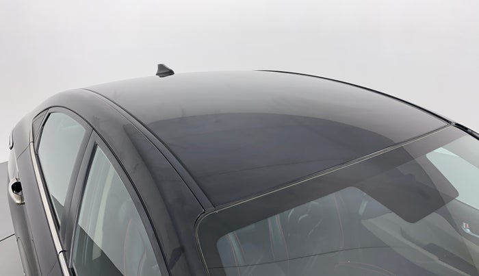2018 Hyundai Verna 1.6 SX VTVT, Petrol, Manual, 18,716 km, Roof
