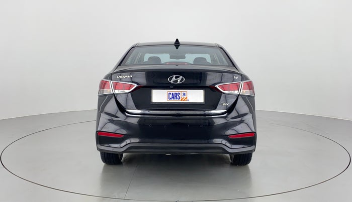2018 Hyundai Verna 1.6 SX VTVT, Petrol, Manual, 18,716 km, Back/Rear