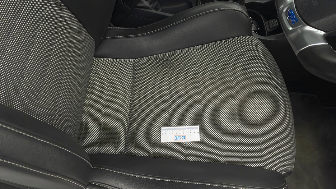 Seats Front RHS Stain