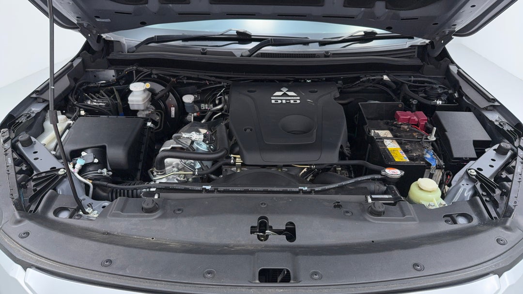 Open Bonnet (Engine)
