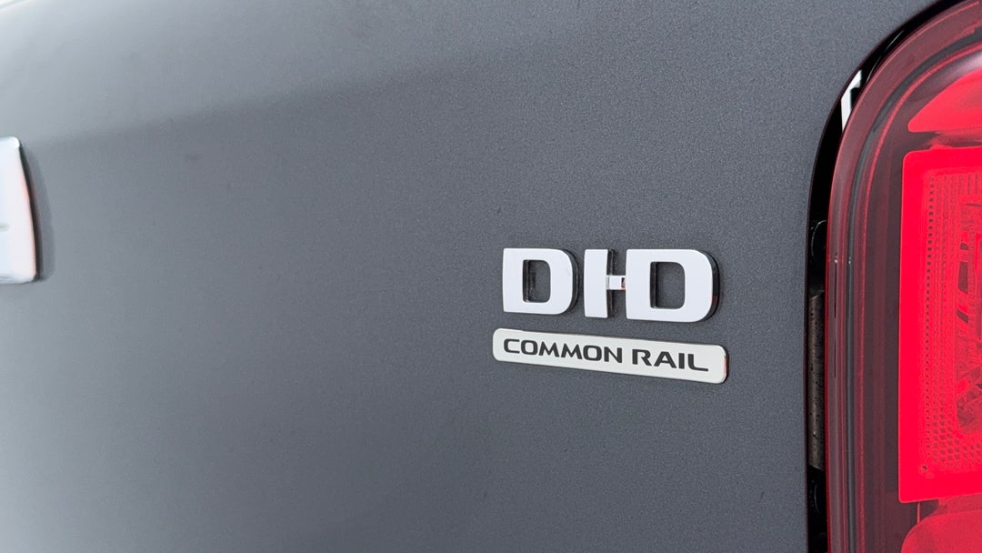 Badge (Boot Right Side)