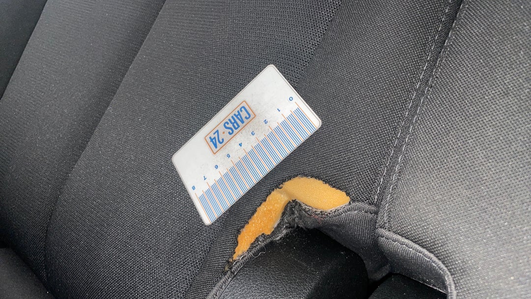 2022 Hyundai Staria Staria, Automatic, 81937 km, Seats Rear RHS Tear