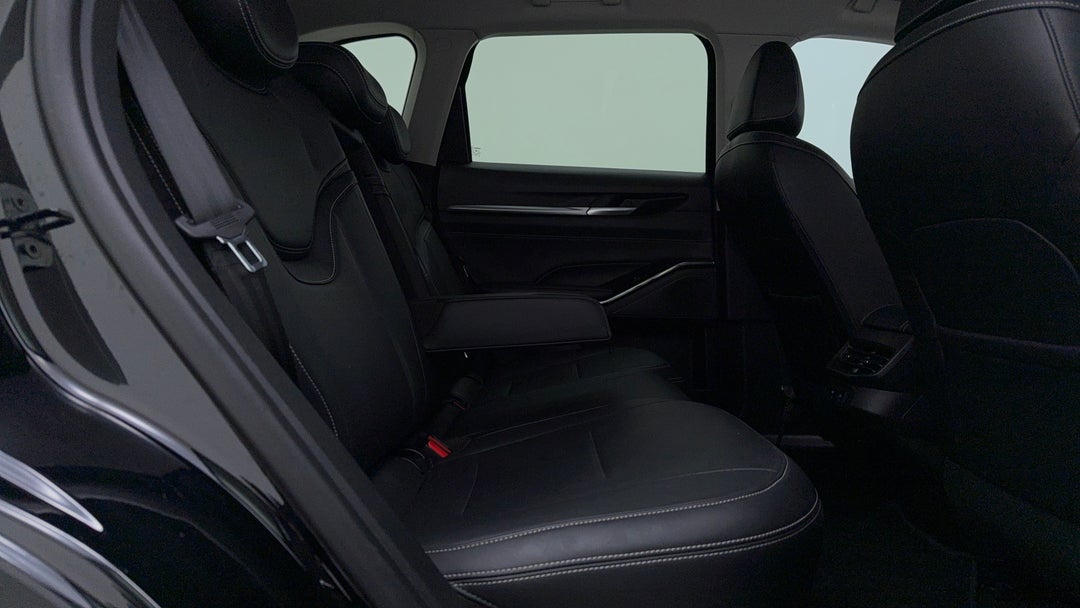 Right Side Rear Door Cabin View