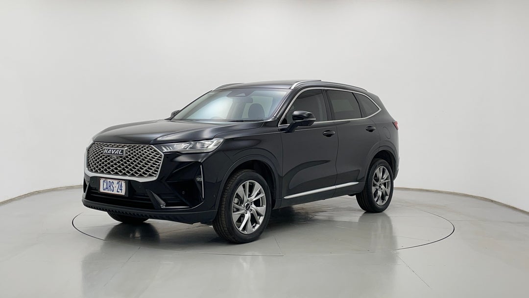 Left Front Diagonal (45- Degree) View