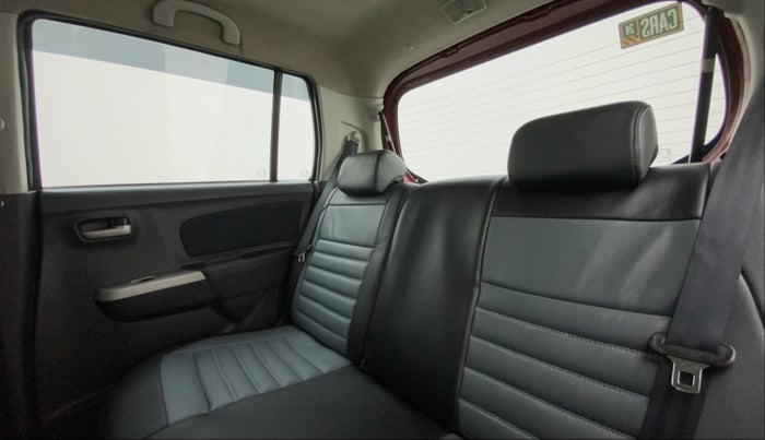 2011 Maruti Wagon R 1.0 VXI, Petrol, Manual, 38,782 km, Right Side Rear Door Cabin