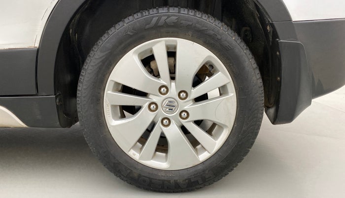 2015 Maruti S Cross ZETA 1.3, Diesel, Manual, 54,160 km, Left Rear Wheel