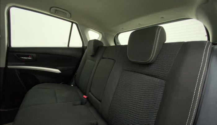 2015 Maruti S Cross ZETA 1.3, Diesel, Manual, 54,160 km, Right Side Rear Door Cabin
