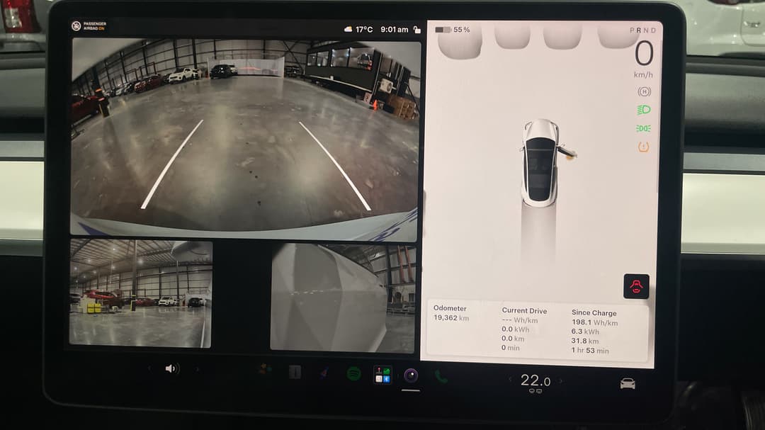 2022 Tesla Model 3 Long Range, Automatic, 19362 km, Parking Camera