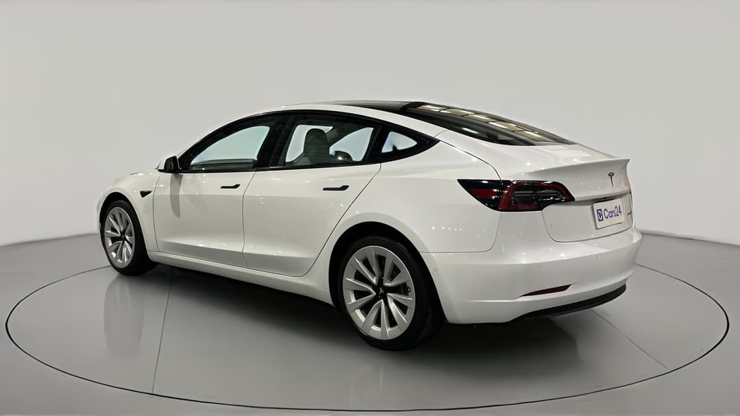 2022 Tesla Model 3 Long Range, Automatic, 19362 km, Left Back Diagonal (45- Degree) View