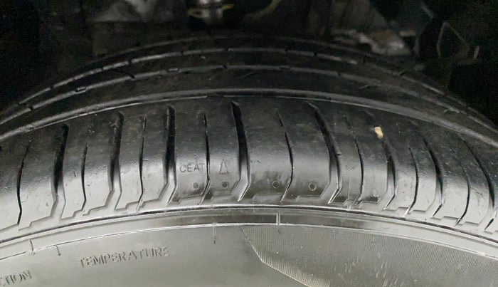 2018 Maruti S Cross ZETA 1.3, Diesel, Manual, 89,162 km, Right Front Tyre Tread