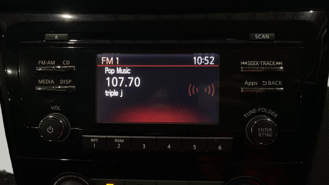2017 Nissan Qashqai St, Automatic, 74686 km, Infotainment System
