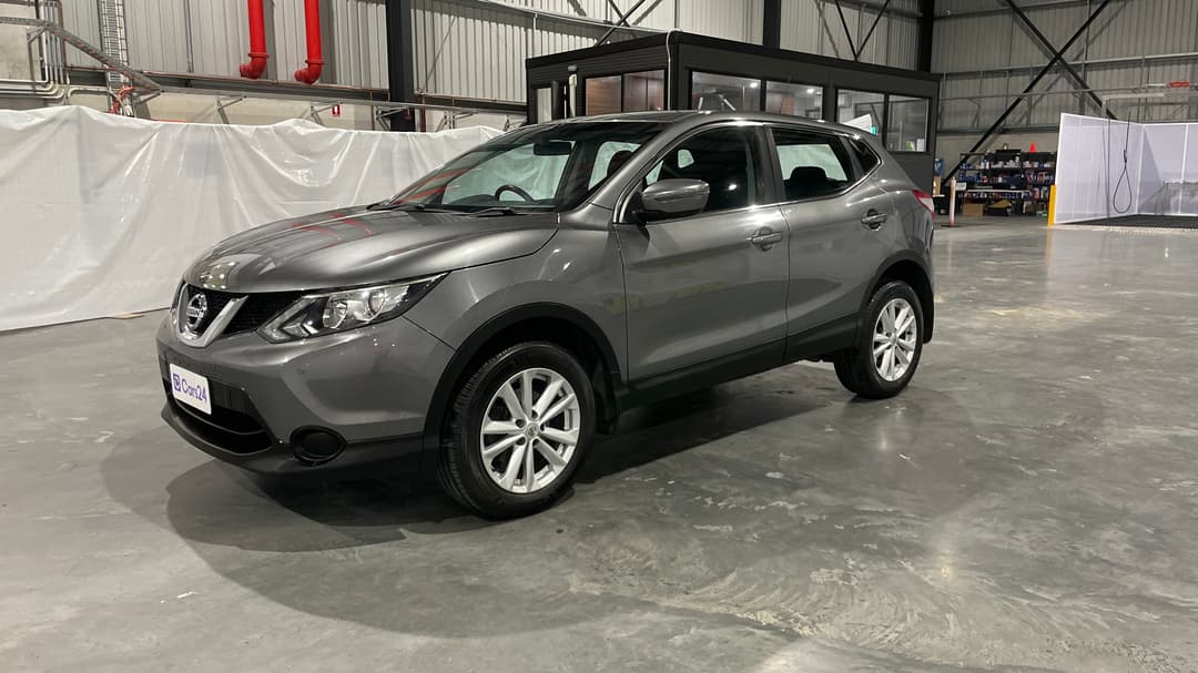 2017 Nissan Qashqai St, Automatic, 74686 km, Left Front Diagonal (45- Degree) View