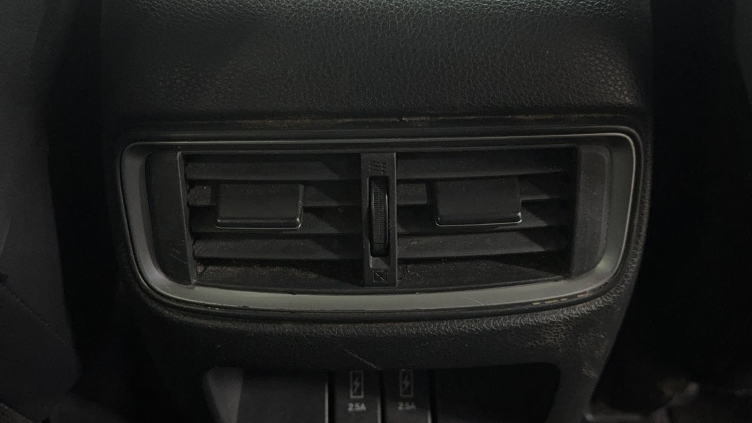 Rear A/C Vent