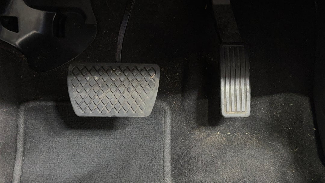 Pedals and Footmat