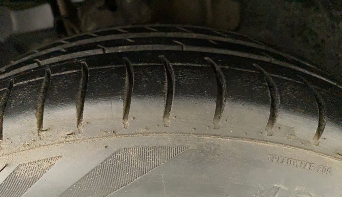 2017 Tata TIGOR XT PETROL, Petrol, Manual, 65,169 km, Left Front Tyre Tread