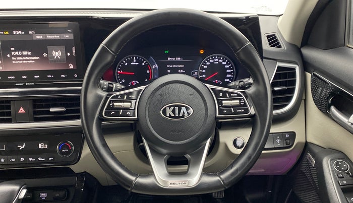 2020 KIA SELTOS HTX+ AT 1.5 DIESEL, Diesel, Automatic, 44,301 km, Steering Wheel Close Up