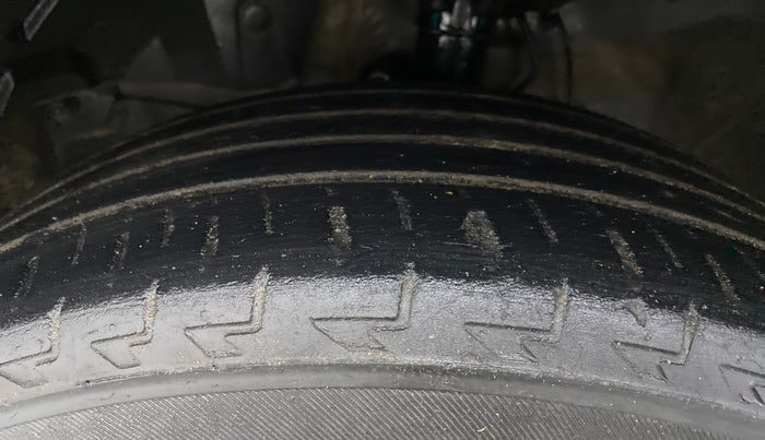 2018 Honda WR-V 1.2L I-VTEC VX MT, CNG, Manual, 68,667 km, Left Front Tyre Tread