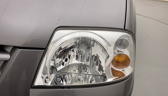 2012 Hyundai Santro Xing GLS, Petrol, Manual, 42,483 km, Left headlight - Headlight parking bulb fused