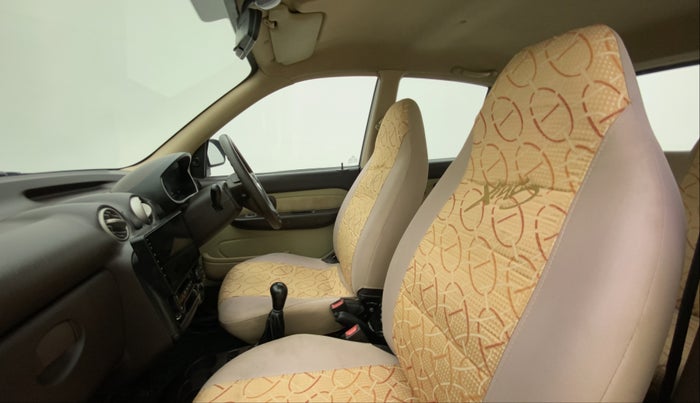 2012 Hyundai Santro Xing GLS, Petrol, Manual, 42,483 km, Right Side Front Door Cabin