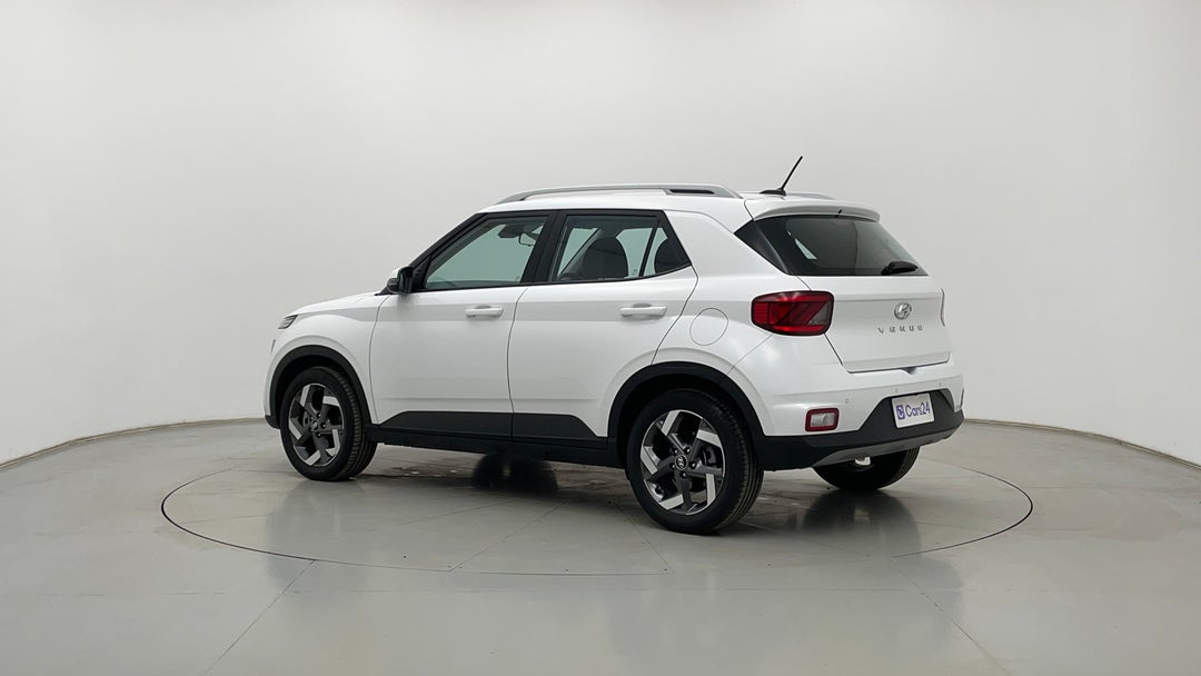 Left Back Diagonal (45- Degree) View