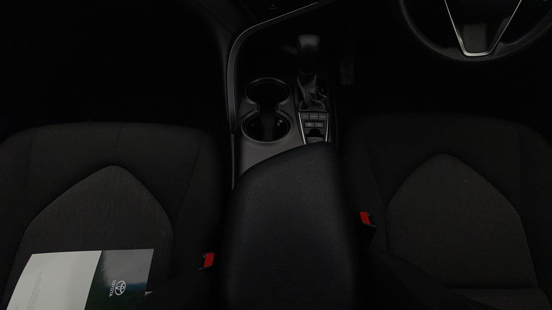 2023 Toyota Camry Ascent Hybrid, Automatic, 53629 km, Center Console