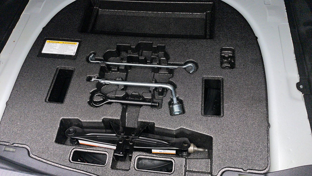 2023 Toyota Camry Ascent Hybrid, Automatic, 53629 km, Spare Wheel