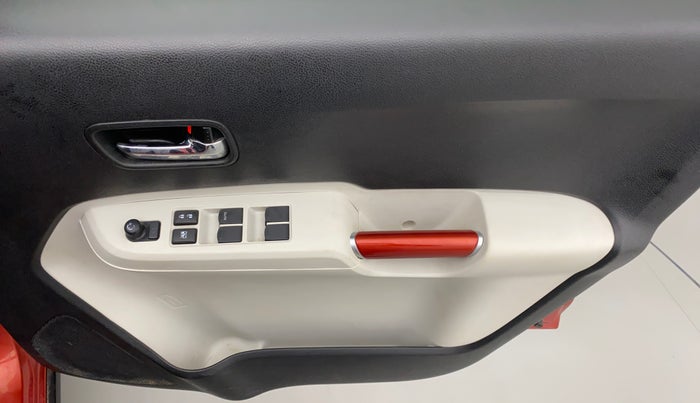 2018 Maruti IGNIS ALPHA 1.2, Petrol, Manual, 36,824 km, Driver Side Door Panels Control