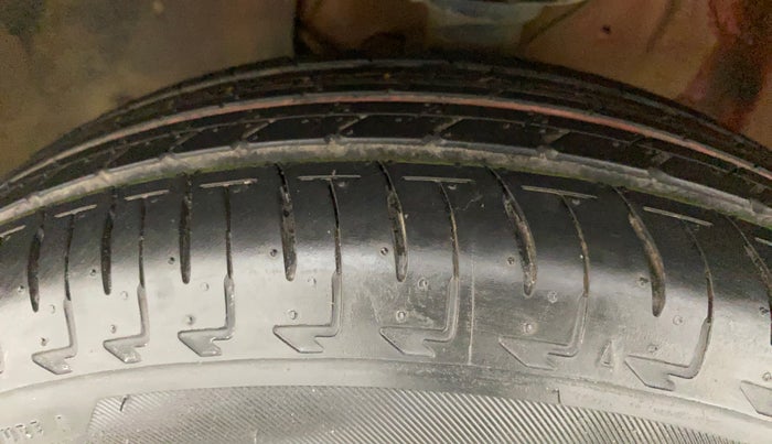 2018 Maruti IGNIS ALPHA 1.2, Petrol, Manual, 36,824 km, Left Front Tyre Tread