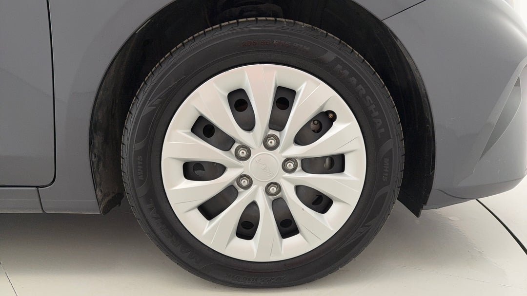 2023 Kia Cerato S Safety Pack, Automatic, 88286 km, Right Front Wheel