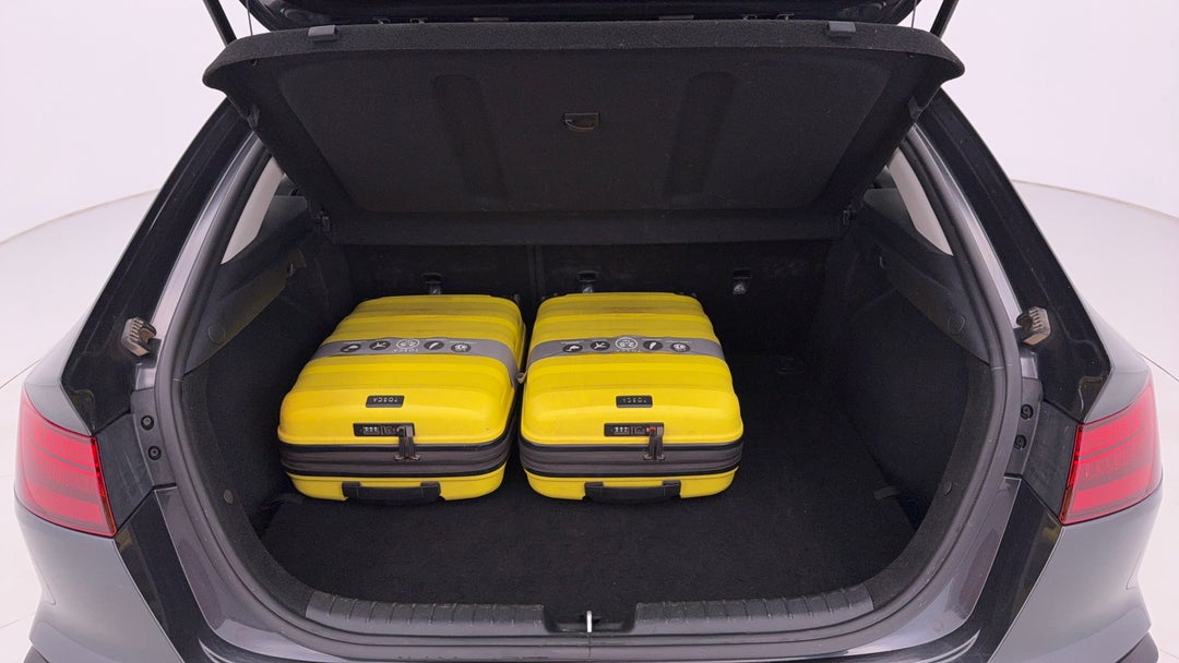 2023 Kia Cerato S Safety Pack, Automatic, 88286 km, Boot Inside View with Luggage