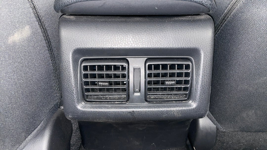Rear A/C Vent