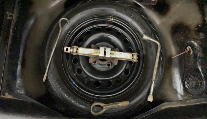 2016 Maruti Swift VDI, Diesel, Manual, 89,183 km, Spare Tyre