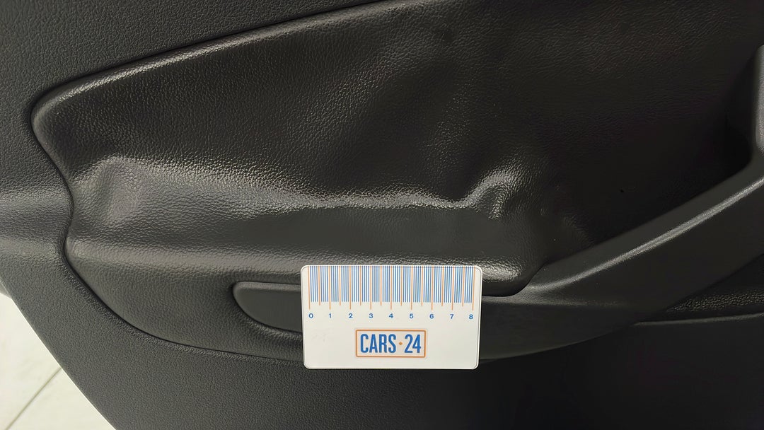 Door Interior Rear LHS Wear