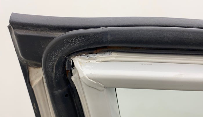 2015 Hyundai Elite i20 ASTA 1.2, Petrol, Manual, 1,20,248 km, Front passenger door - Slight discoloration