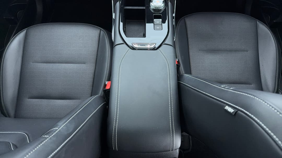 2022 GWM Haval H6 Ultra, Automatic, 64268 km, Center Console