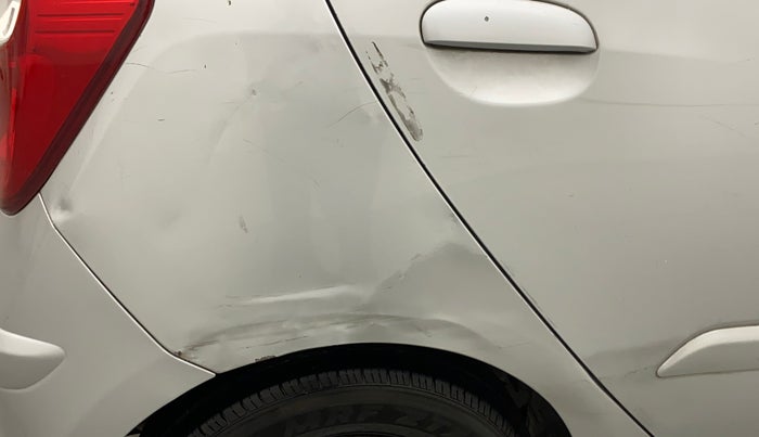 2011 Hyundai i10 SPORTZ 1.2, Petrol, Manual, 69,232 km, Right quarter panel - Slightly dented