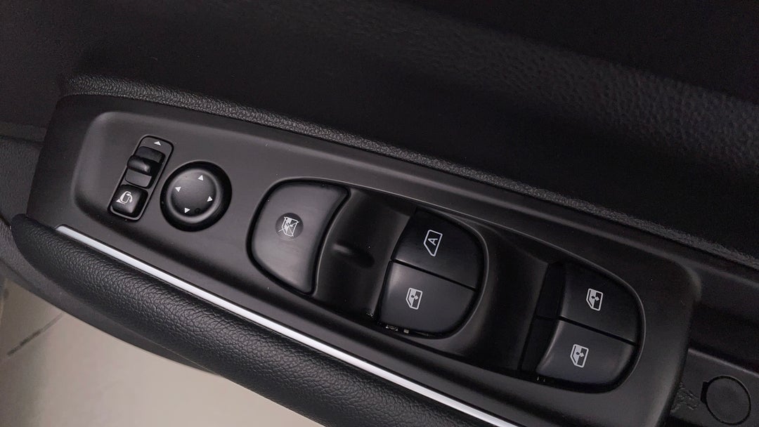 2019 Renault Koleos Intens X-tronic (4x2), Automatic, 79743 km, Drivers Side Door Panel Controls