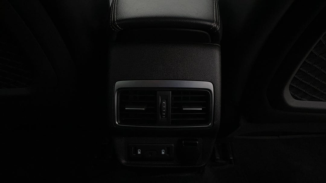 2019 Renault Koleos Intens X-tronic (4x2), Automatic, 79743 km, Rear A/C Vent