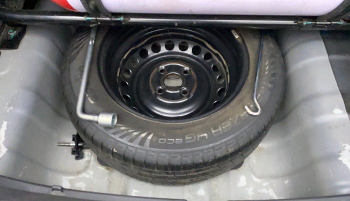 2020 Hyundai AURA S CNG, CNG, Manual, 73,189 km, Spare Tyre