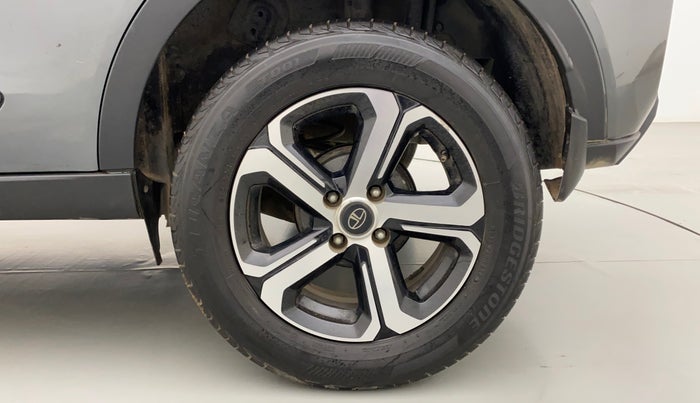 2022 Tata NEXON XZ PLUS (HS) DIESEL, Diesel, Manual, 31,035 km, Left Rear Wheel