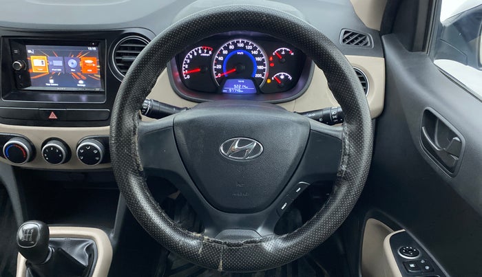 2017 Hyundai Grand i10 MAGNA 1.2 VTVT, Petrol, Manual, 97,791 km, Steering Wheel Close Up