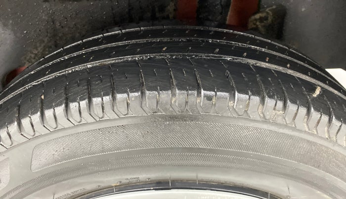 2018 Maruti Dzire VXI, Petrol, Manual, 14,511 km, Left Rear Tyre Tread