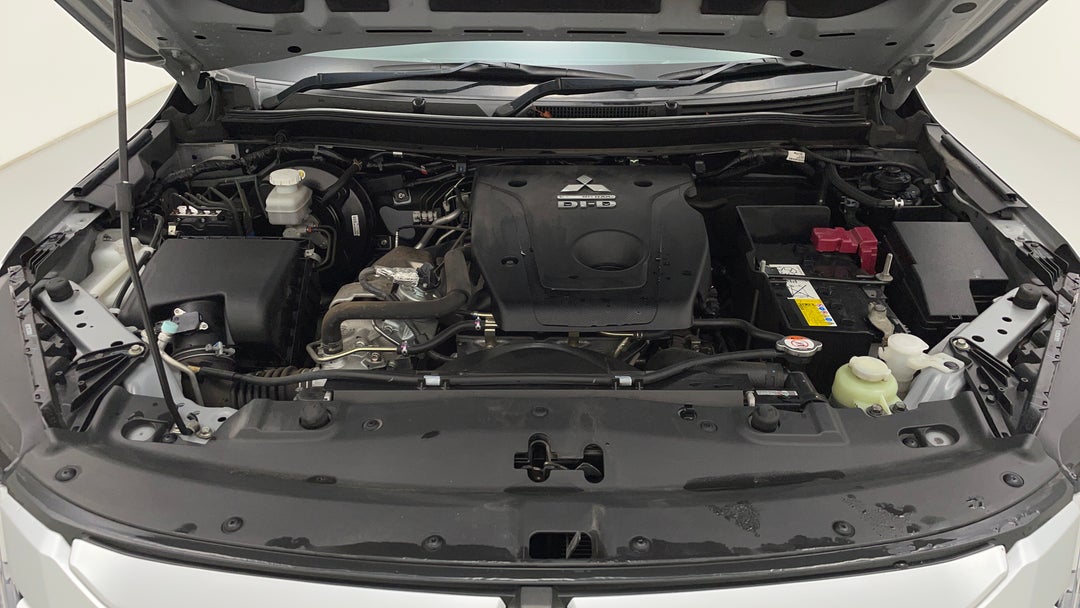 2019 Mitsubishi Triton Gls (4x4), Automatic, 55478 km, Open Bonnet (Engine)