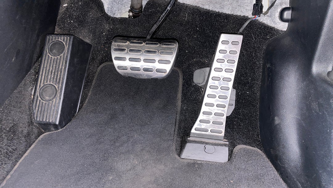 Pedals and Footmat