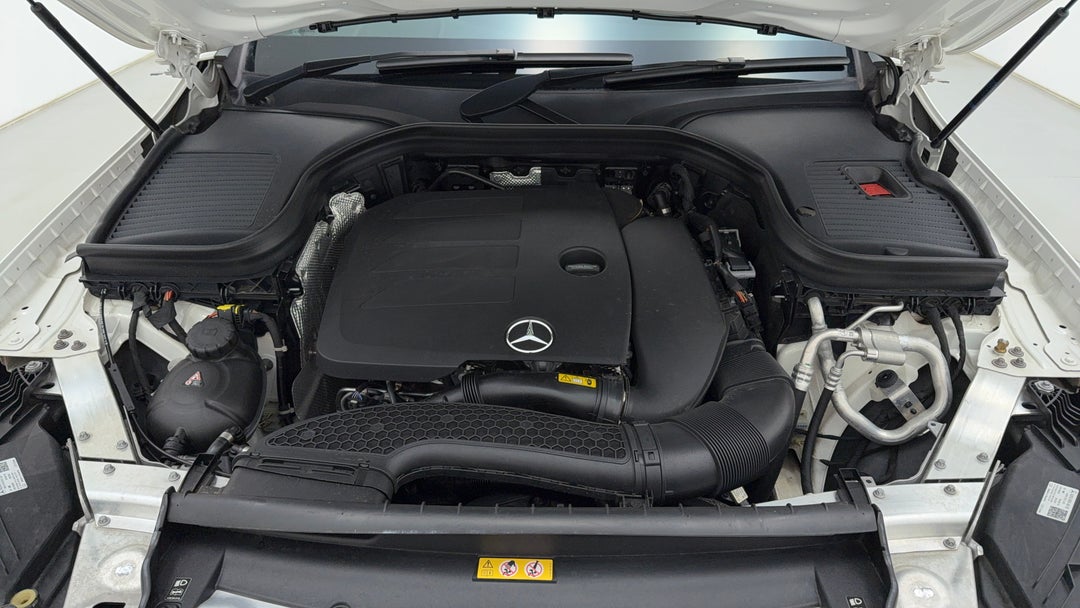 Open Bonnet (Engine)