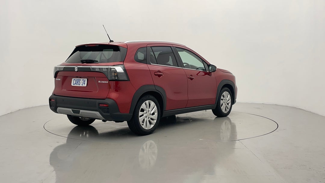 Right Back Diagonal (45- Degree) View